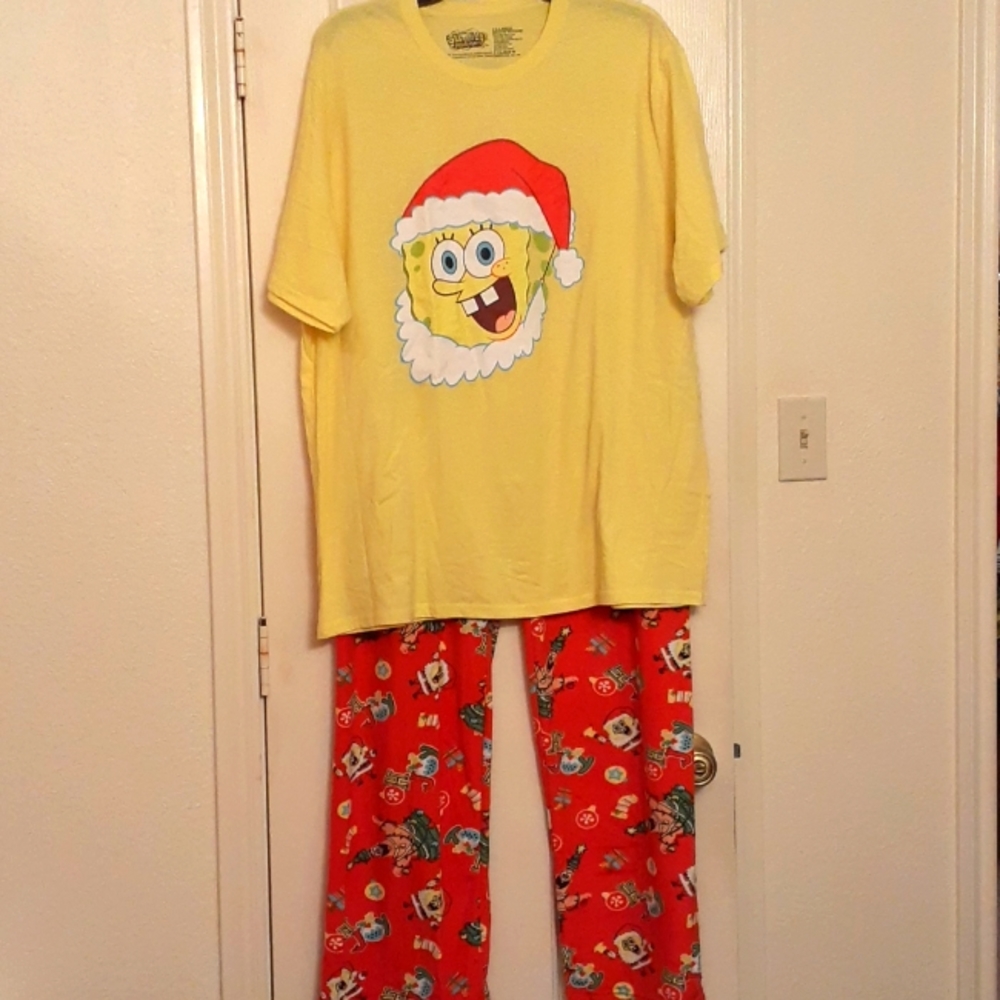 NWT SPONGEBOB SquarePants Yellow shirt 60% Cotton 40% Polyester Pants 100% Poly